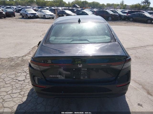 2024 HONDA ACCORD EX 17