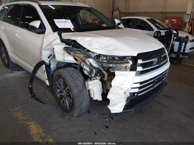 2018 TOYOTA HIGHLANDER XLE 6