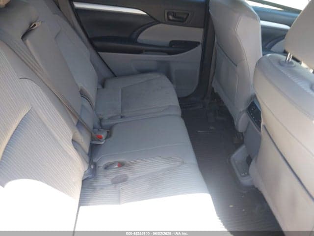 2018 TOYOTA HIGHLANDER LE PLUS 8