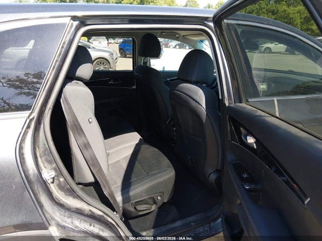 2020 KIA SORENTO 2.4L LX 8