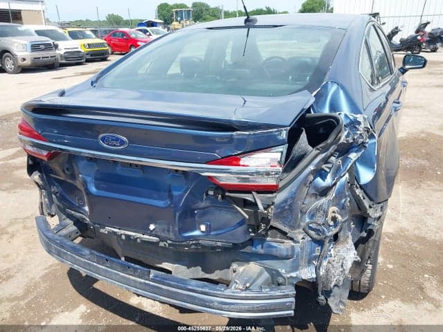 2018 FORD FUSION TITANIUM 17