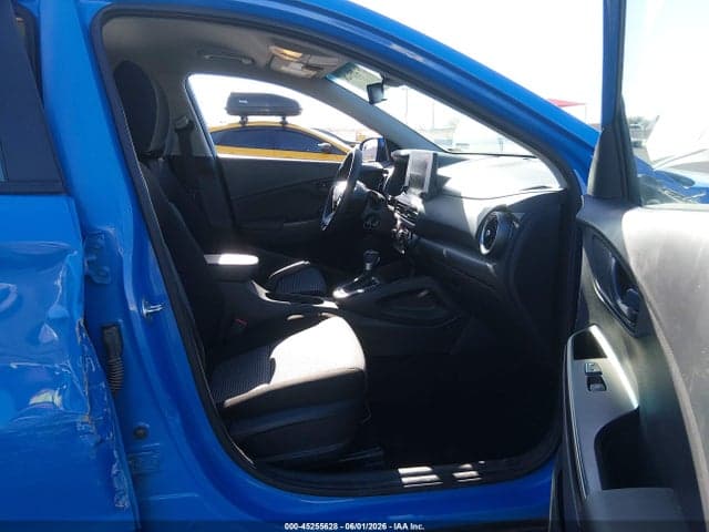 2022 HYUNDAI KONA SE 5