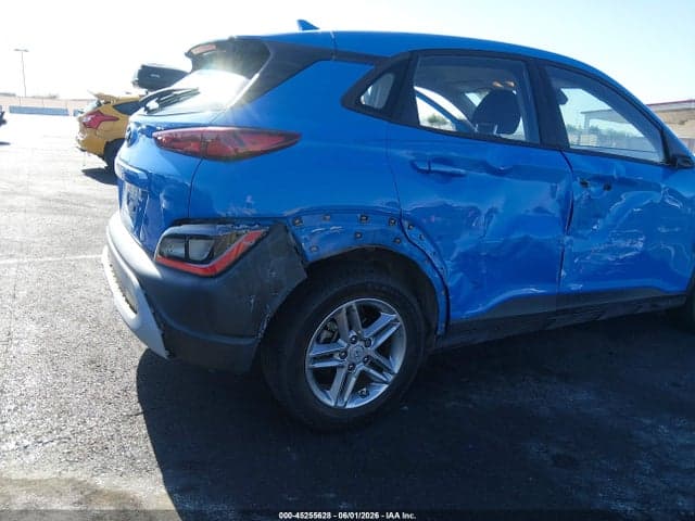 2022 HYUNDAI KONA SE 6