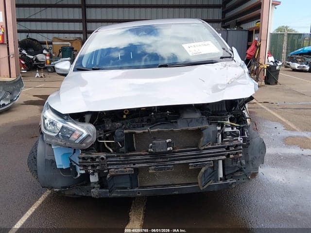 2020 NISSAN VERSA SV XTRONIC CVT 18
