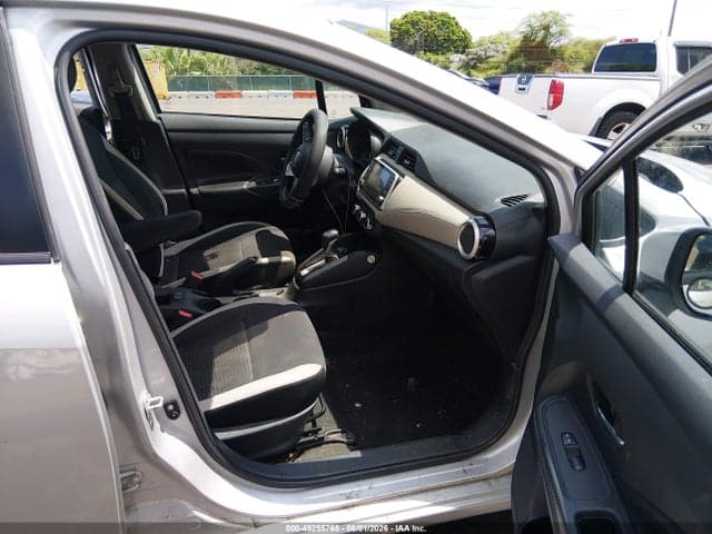 2020 NISSAN VERSA SV XTRONIC CVT 5
