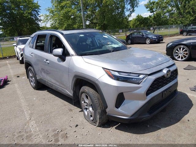 2022 TOYOTA RAV4 XLE - 1