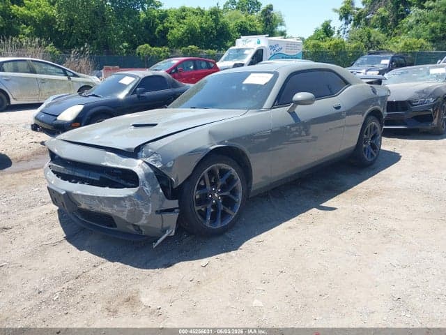 2019 DODGE CHALLENGER SXT 2