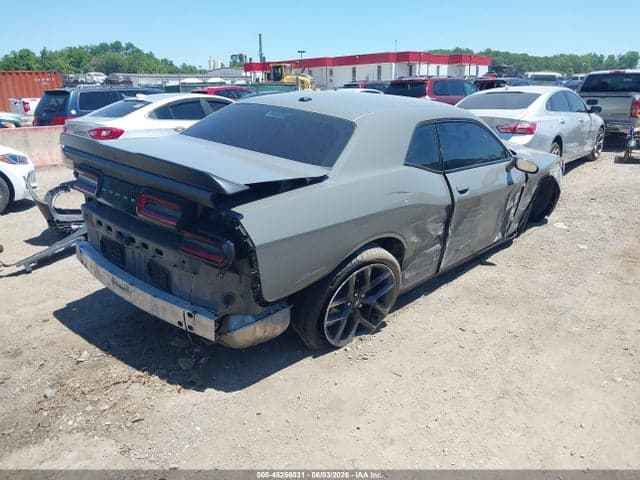 2019 DODGE CHALLENGER SXT 4