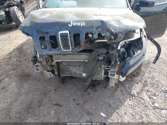 2020 JEEP CHEROKEE LATITUDE 4X4 6