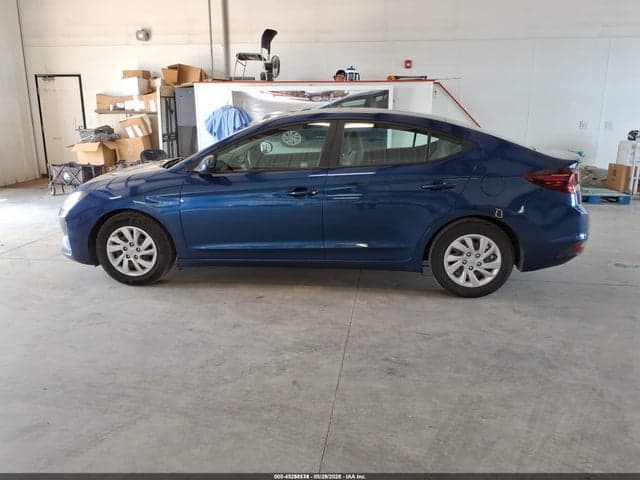 2020 HYUNDAI ELANTRA SE 15