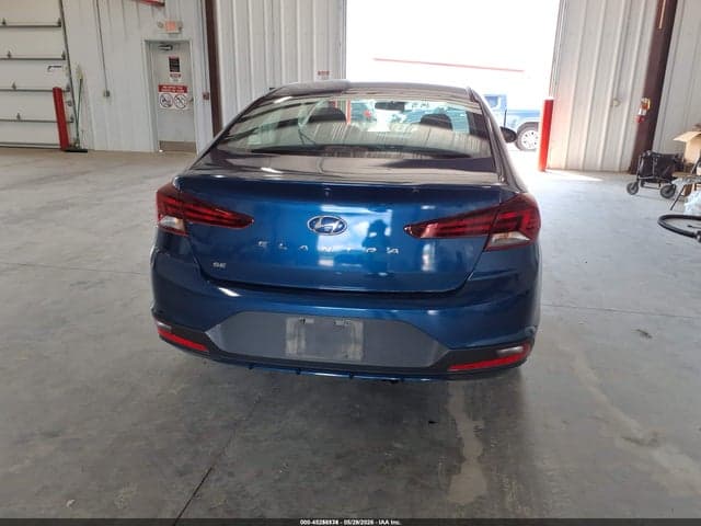 2020 HYUNDAI ELANTRA SE 17