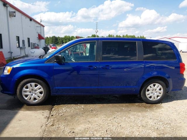 2018 DODGE GRAND CARAVAN SE 14