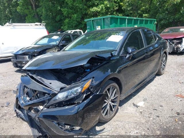 2022 TOYOTA CAMRY SE HYBRID 6