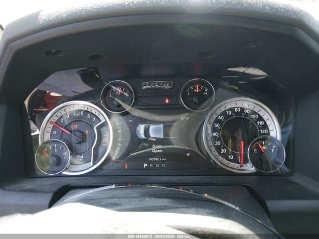 2018 RAM 1500 BIG HORN 4X2 6'4 BOX 7