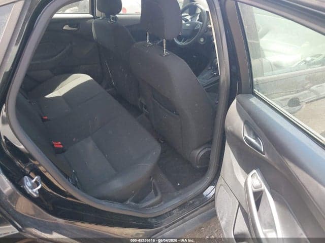 2018 FORD FOCUS SE 8