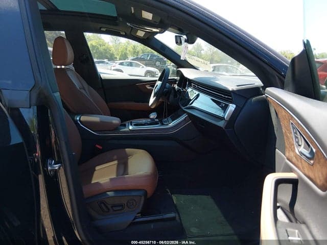 2025 AUDI Q8 PREMIUM PLUS 55 TFSI QUATTRO 5