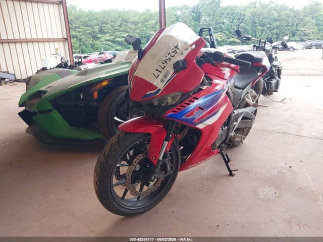 2025 HONDA CBR500 RA 2