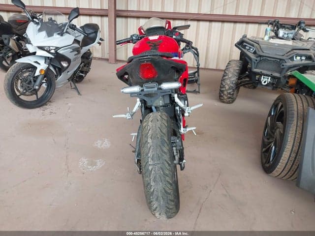 2025 HONDA CBR500 RA 6