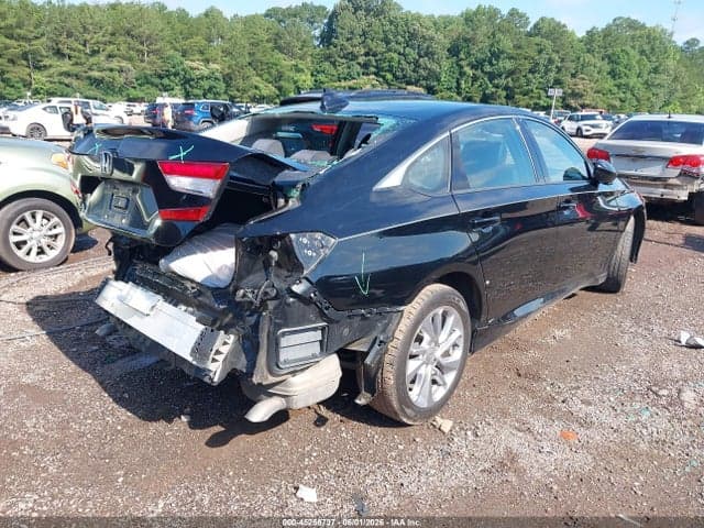 2018 HONDA ACCORD LX 4