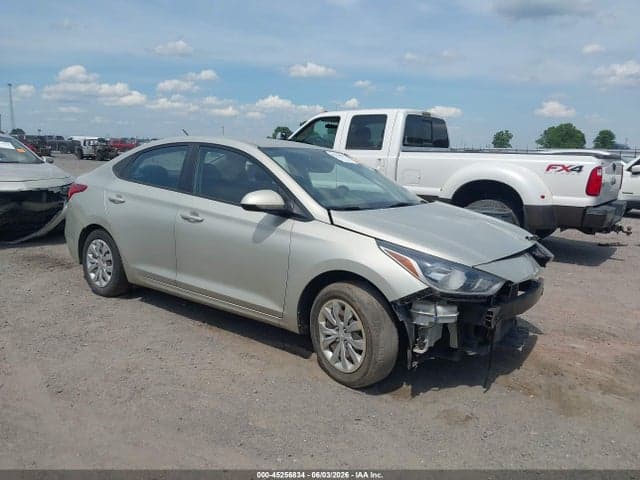 2019 HYUNDAI ACCENT SE 1