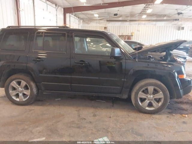 2017 JEEP PATRIOT LATITUDE 4X4 13