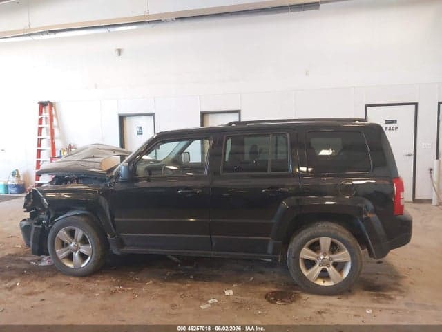2017 JEEP PATRIOT LATITUDE 4X4 14