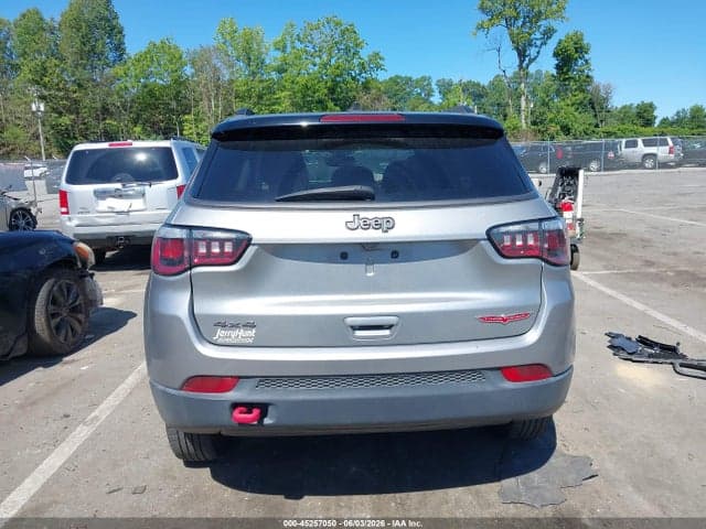 2020 JEEP COMPASS TRAILHAWK 4X4 17