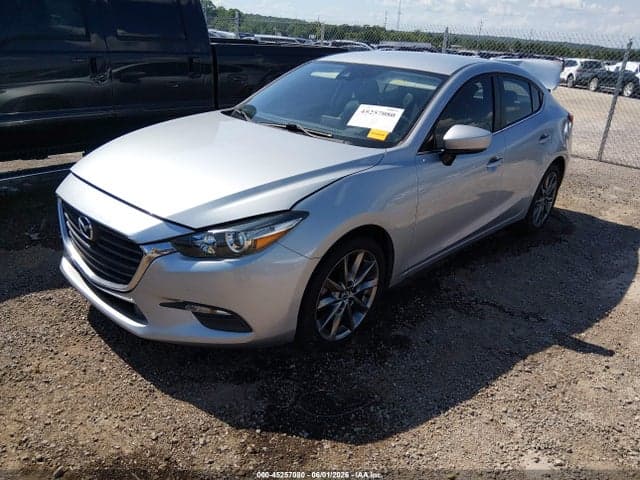2018 MAZDA MAZDA3 TOURING 2
