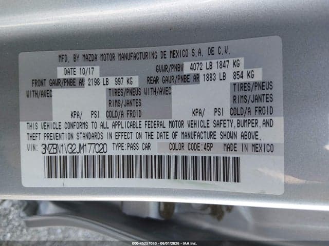 2018 MAZDA MAZDA3 TOURING 9