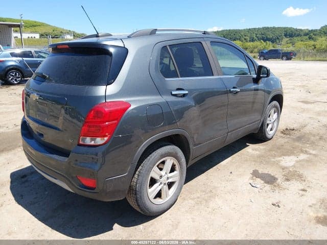2018 CHEVROLET TRAX LT 4