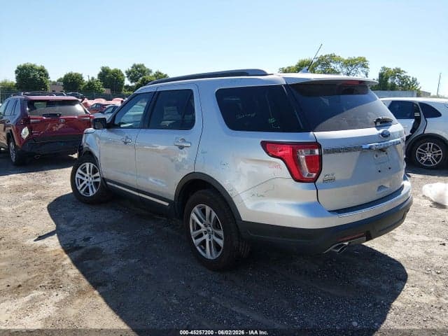 2018 FORD EXPLORER XLT 3