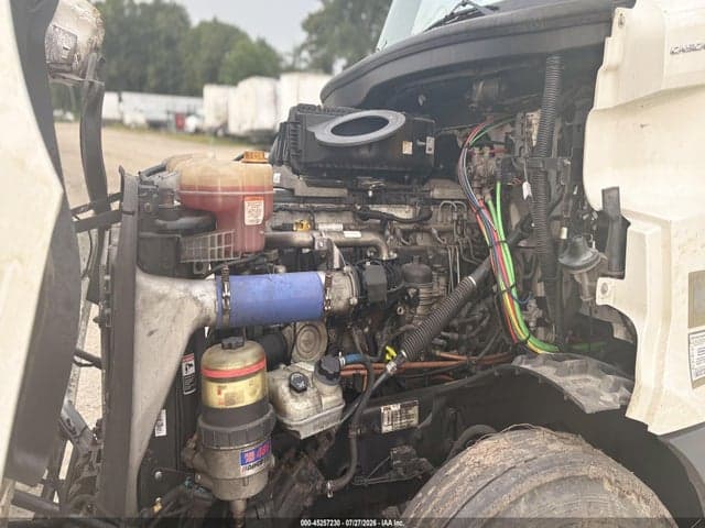 2020 FREIGHTLINER NEW CASCADIA 126 10