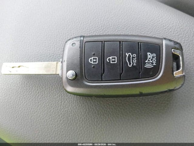 2021 HYUNDAI ELANTRA SE 11
