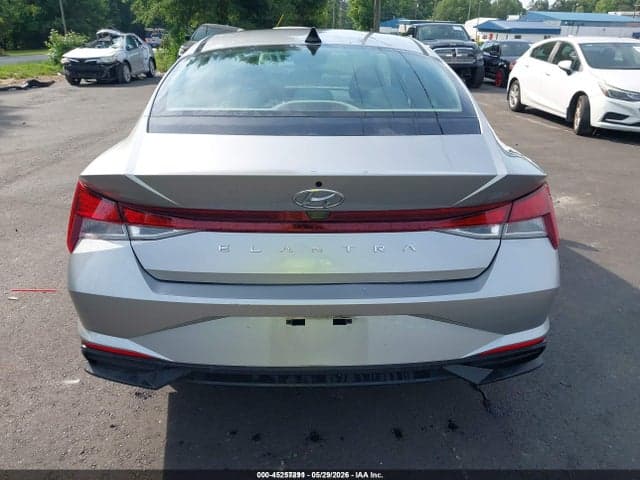 2021 HYUNDAI ELANTRA SE 16