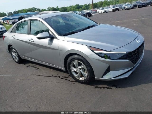 2021 HYUNDAI ELANTRA SE 1
