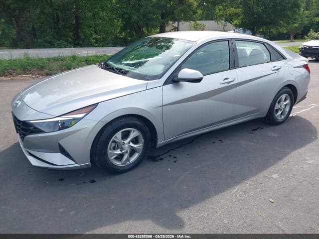 2021 HYUNDAI ELANTRA SE 2