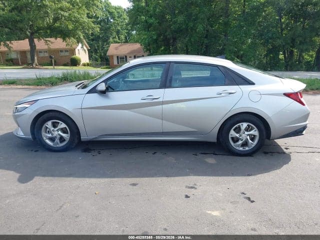 2021 HYUNDAI ELANTRA SE 14