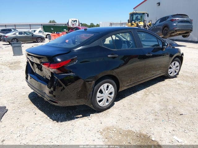 2024 NISSAN VERSA 1.6 S 4