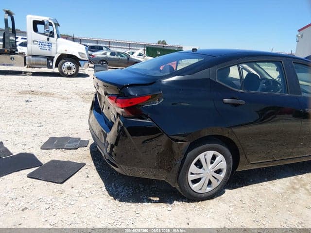 2024 NISSAN VERSA 1.6 S 6