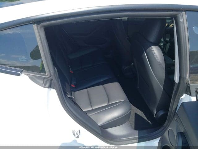 2022 TESLA MODEL 3 LONG RANGE DUAL MOTOR ALL-WHEEL DRIVE 8