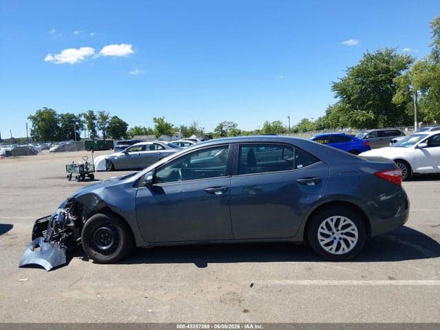 2018 TOYOTA COROLLA LE 14