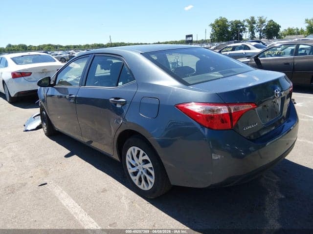 2018 TOYOTA COROLLA LE 3