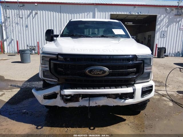 2022 FORD F-350 LARIAT 15