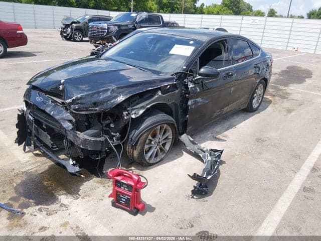 2020 FORD FUSION SE 6