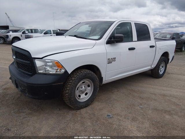2019 RAM 1500 CLASSIC 2