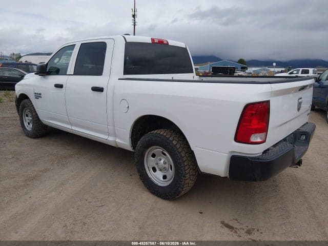 2019 RAM 1500 CLASSIC 3