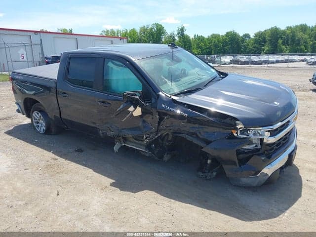 2022 CHEVROLET SILVERADO 1500 4WD SHORT BED LT WITH 2FL