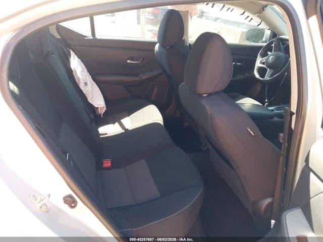 2020 NISSAN SENTRA SV XTRONIC CVT 8