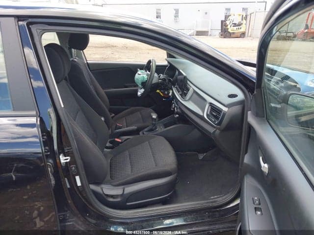 2021 KIA RIO S 5