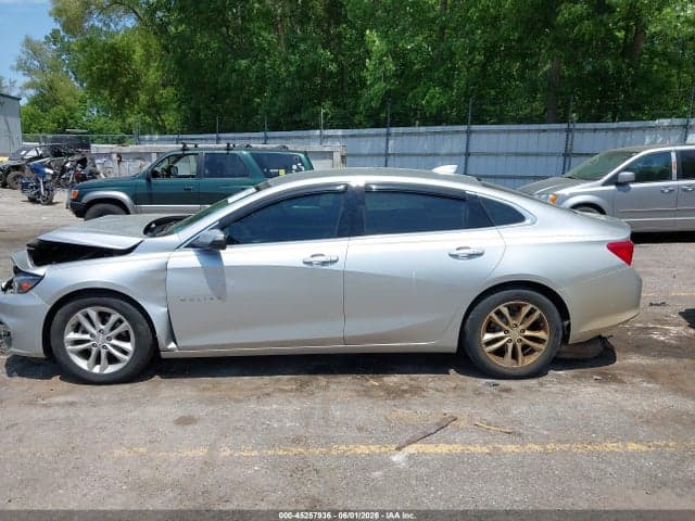 2017 CHEVROLET MALIBU 1LT 14